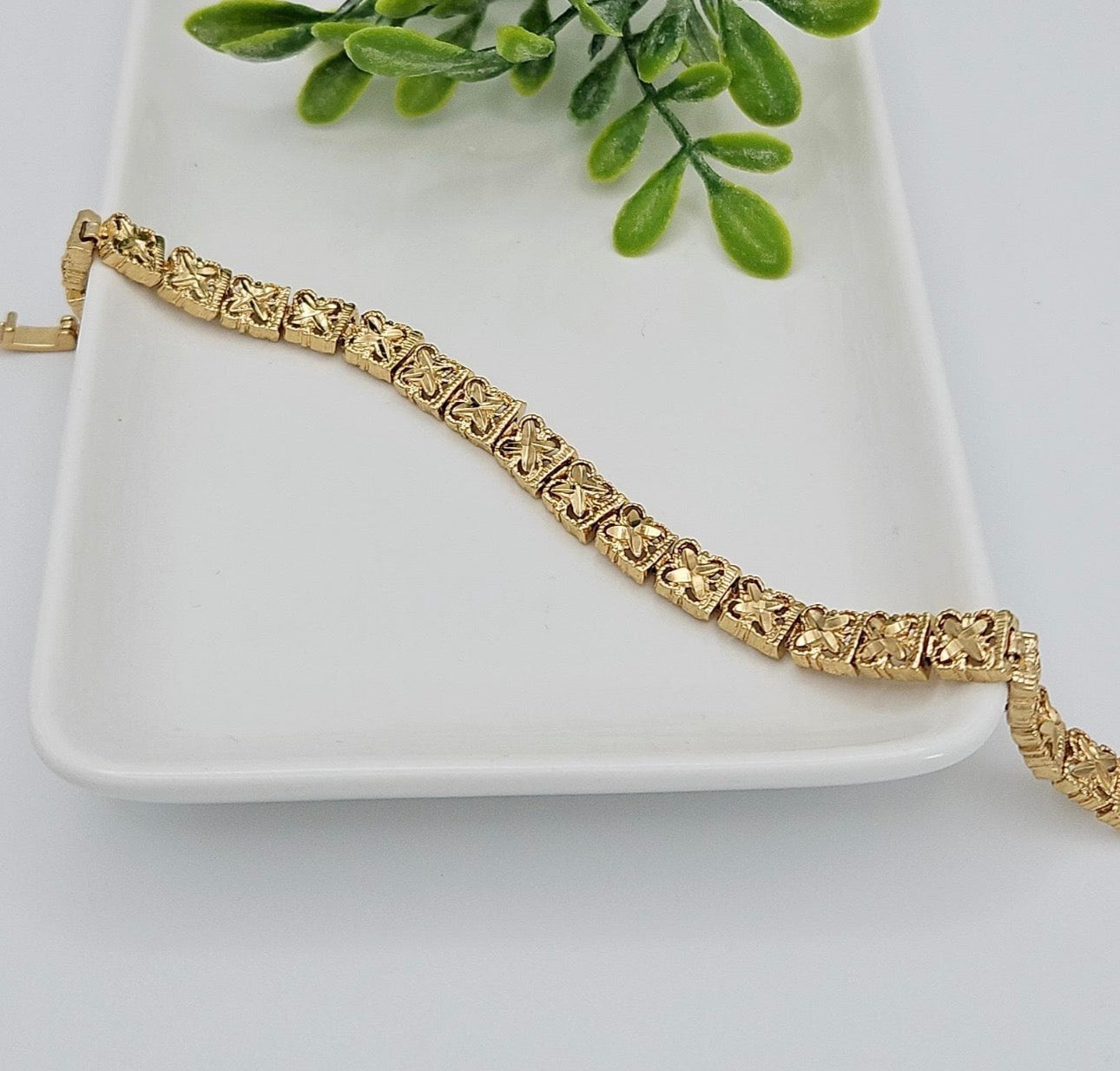 14K GOLD FOUR LEAF CLOVER BRACELET